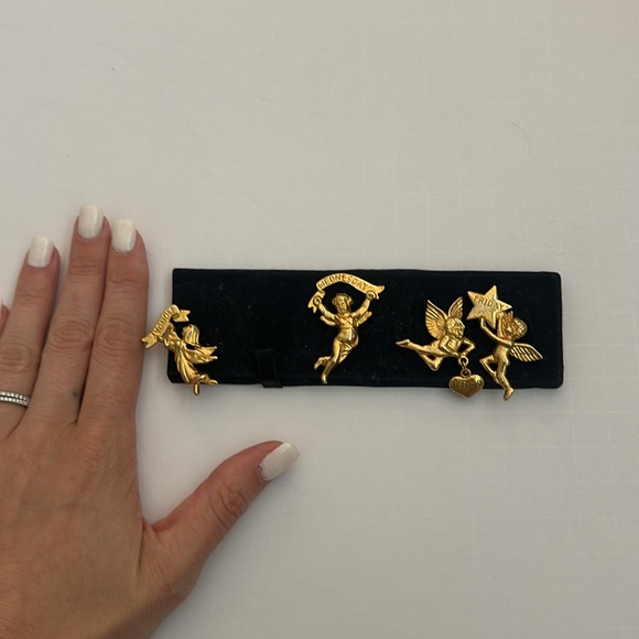 Vintage Gold Angel Day Of Week Pins - Picture 6 of 6